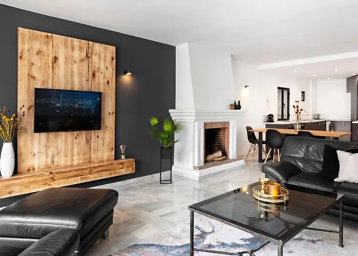 Modern 3 bedroom Apt in centre of P. Banús RDR272
