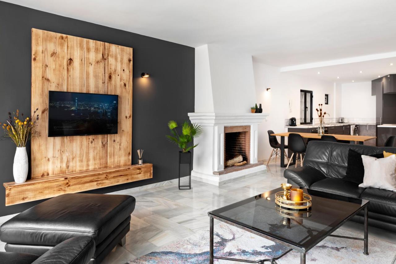 3 Bedroom In The Heart Of Puerto Banus Apartment *