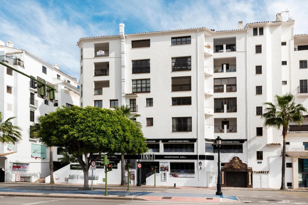 3 Bedroom In The Heart Of Puerto Banus Apartment *